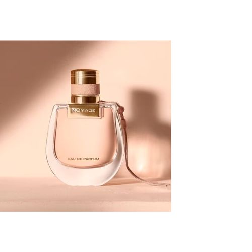 Perfume Chloé Nomade Feminino Eau de Parfum 30 ml Perfume Chloé Nomade Feminino Eau de Parfum 30 ml