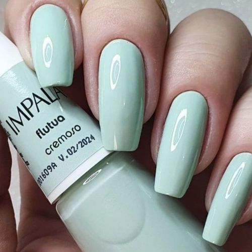 Esmalte Impala Cremoso Cor: Flutua Esmalte Impala Cremoso Cor: Flutua