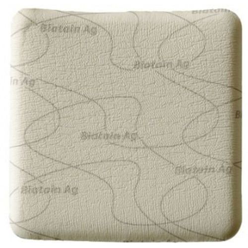 39622 - Curativo de Espuma e Prata Não-Adesivo Biatain AG 10x10cm Unidade 10x10 cm branco