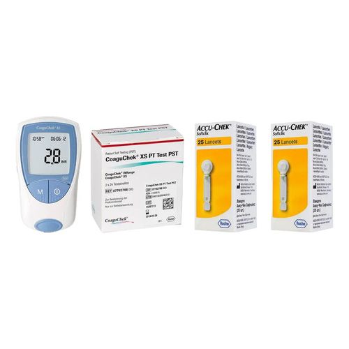 Kit CoaguChek XS Roche Aparelho + 48 Tiras + 50 Lancetas INR