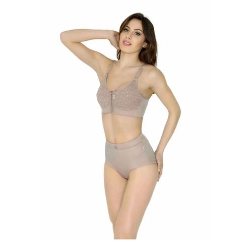 Calcinha com reforco frontal reforço duplo bege Cod 2046 Macom Calcinha com reforco frontal reforço duplo bege Cod 2046 Macom