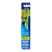 372250---Escova-Dental-Oral-B-Pro-Saude-Antibacteriana-1